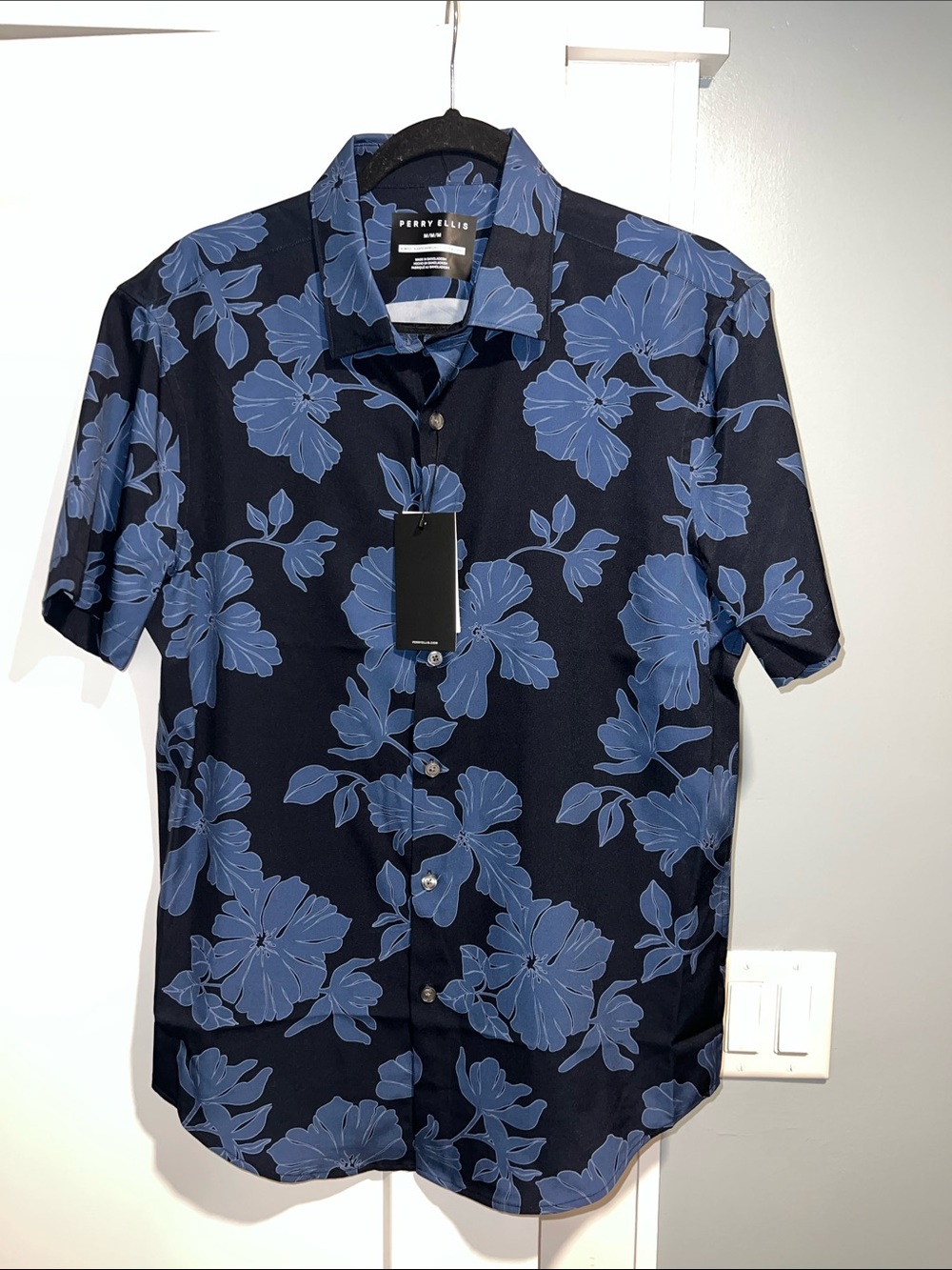 Perry Ellis Navy Blue Floral Button-Down Shirt